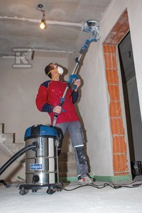 ODKURZACZ WARSZTATOWY Z OTRZĄS. RĘCZNY ODKURZACZ WARSZTATOWY Z OTRZĄS. RĘCZNY