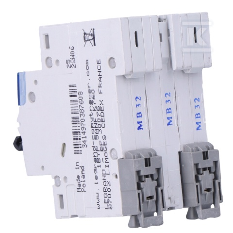 Wyłącznik S303 B 32A Legrand 605553
