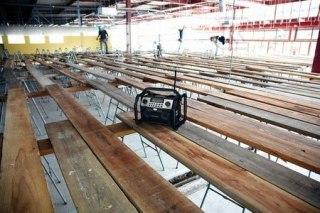 PRZENOŚNE RADIO BLUETOOTH Z AKU I ŁAD